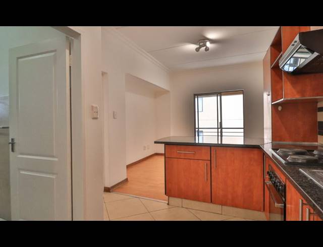 2 BEDROOM APARTMENT FOR SALE IN EASTLEIGH RIDGE